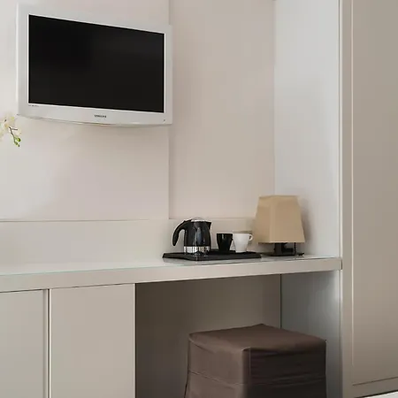 Ines Hotel 3*