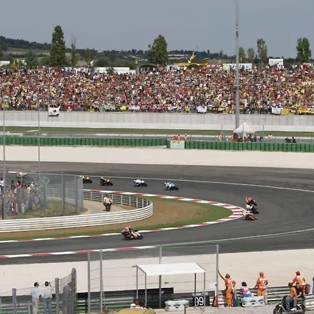 Ines 3* קאטוליקה